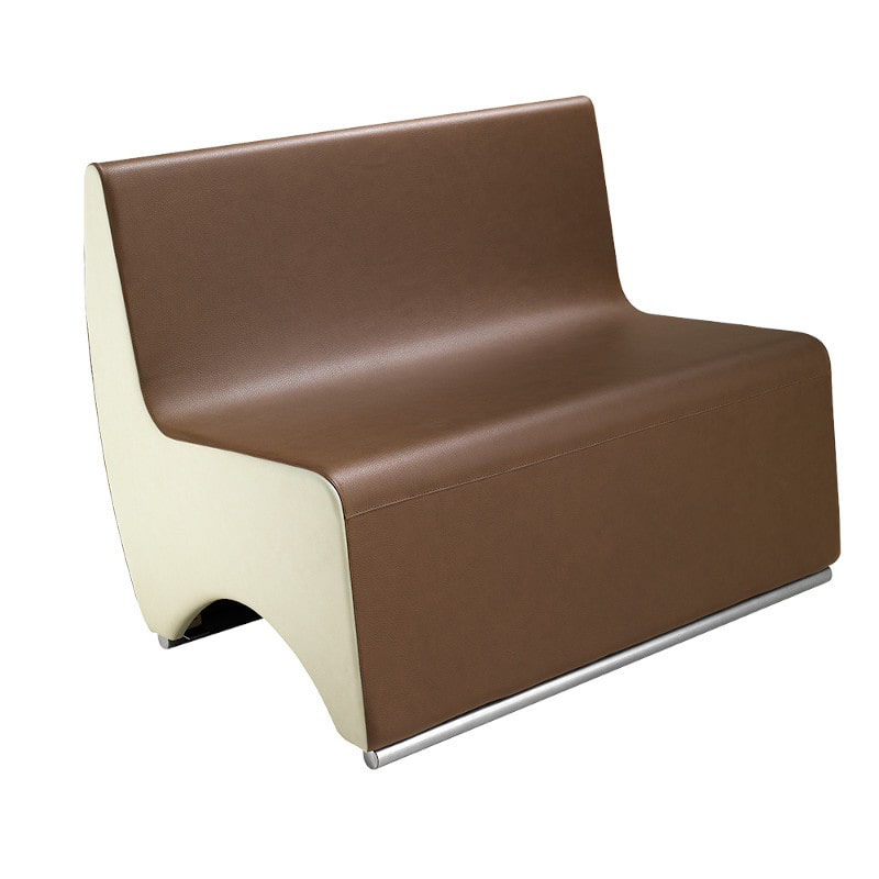 Lounge 2 store petite sofa